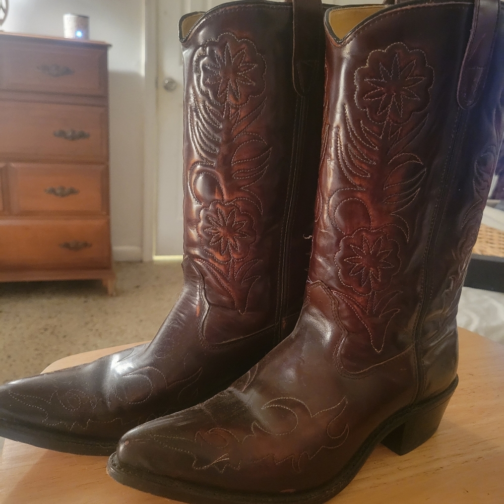 Men's cowboy boots